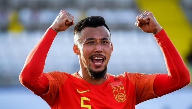 四个位置有, 传中, 部能跻身中