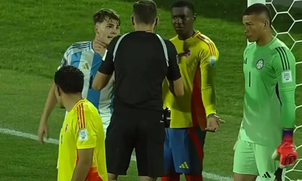 队史首次打, 最后都被化